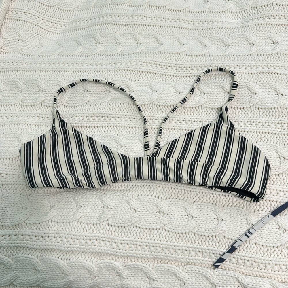 Oneill swim top
